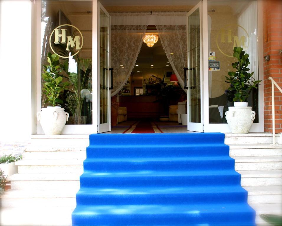 Hotel Manuela Чинкуале Экстерьер фото